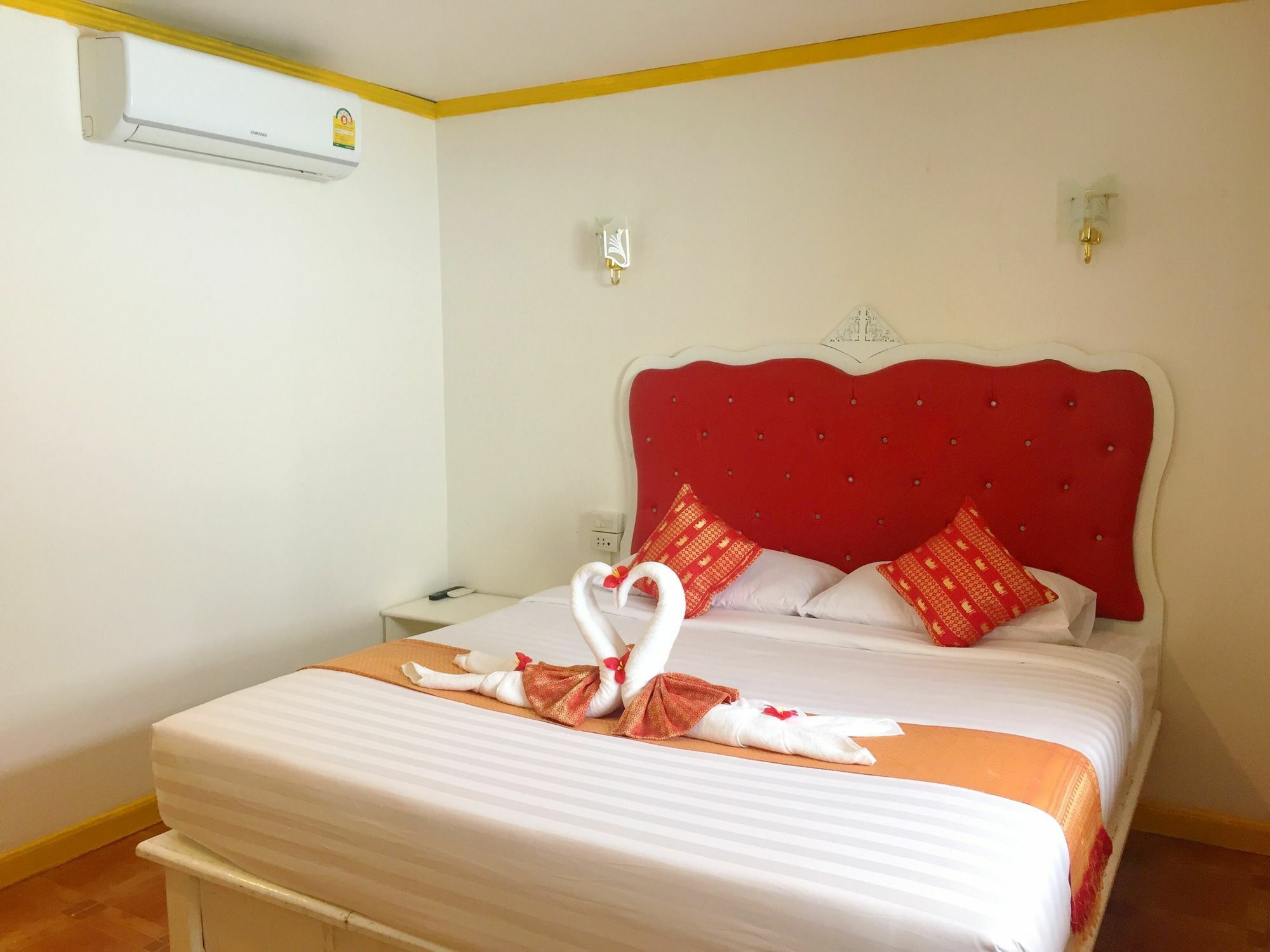Отель Phi Phi K House Экстерьер фото